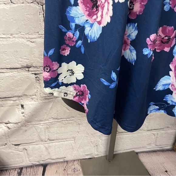 Amelia floral top womens xL - Picture 2 of 4